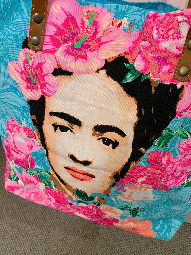 Frida Kahlo with hibiscus Maxi Tote