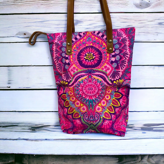 Mandala in all the pinks midi tote