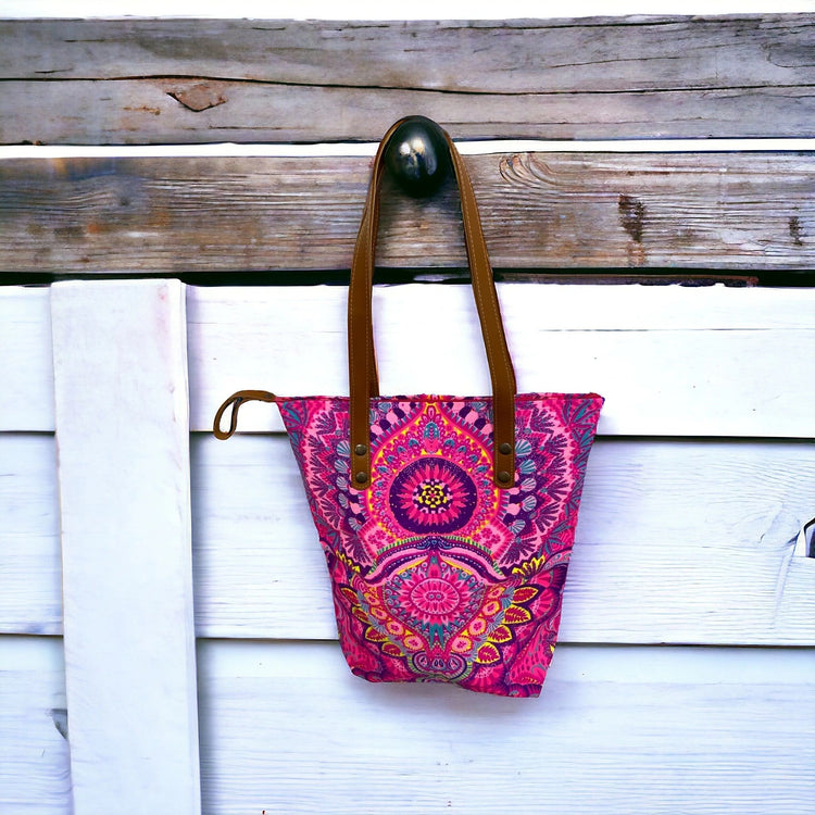 Mandala in all the pinks midi tote